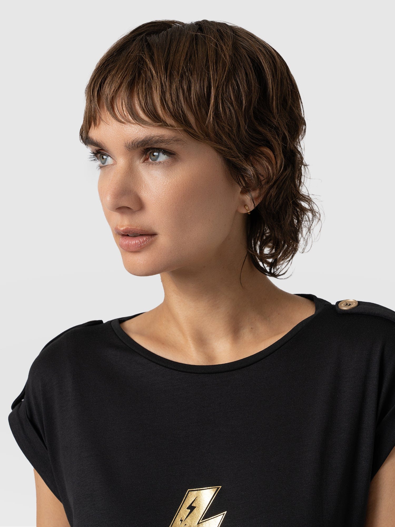 Turn-Up Tee Black Rock - Women's T-Shirts | Saint + Sofia® USA